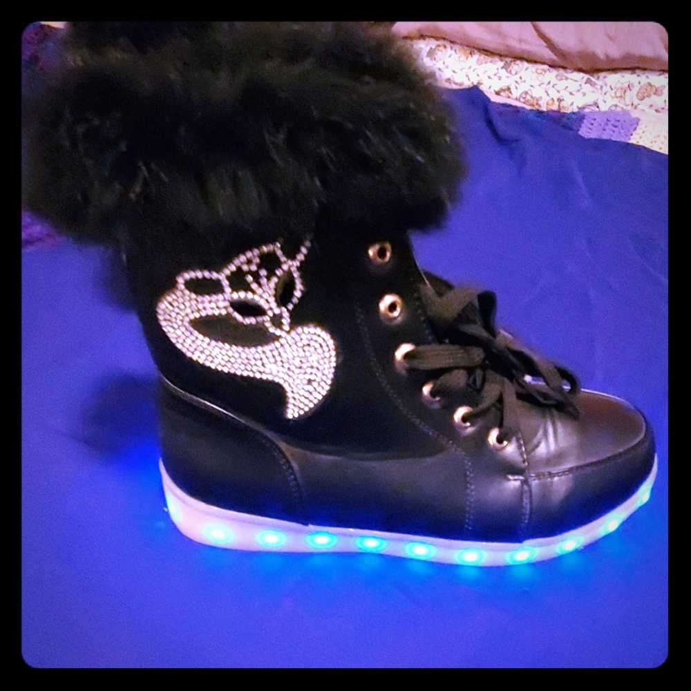 LED High top boots